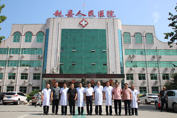合影留念.jpg